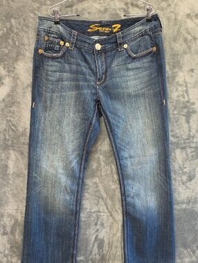 Seven7 Women’s Blue Boot Cut Jeans with Faded Finish sz 16